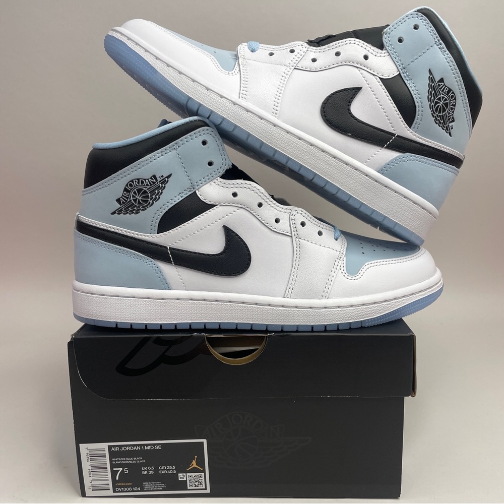 Nike Air Jordan 1 Retro Mid SE “Ice Blue/UNC” 2023 - Picture 1 of 4